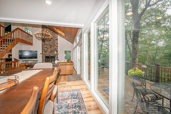 Dinning Room (5)