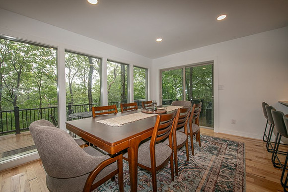 Dinning Room (2)