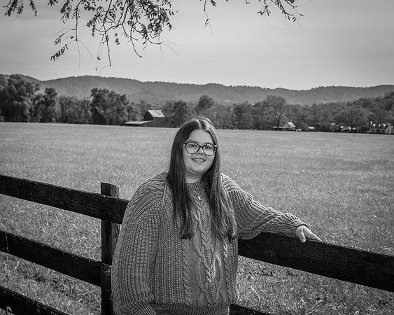 Kennedy Grace Wheeler Class of 2026 (111)