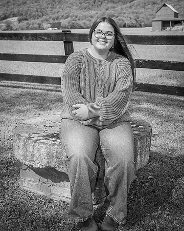 Kennedy Grace Wheeler Class of 2026 (165)