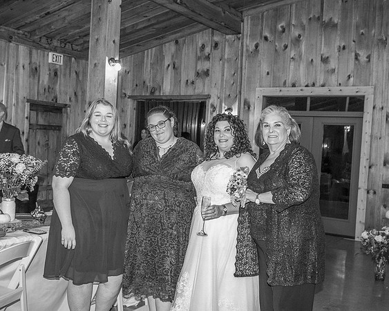 Bouquet Toss (21)