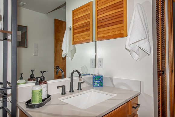 Bathroom 2 (4)