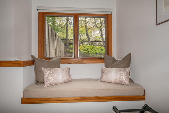 Bedroom 1 (2)