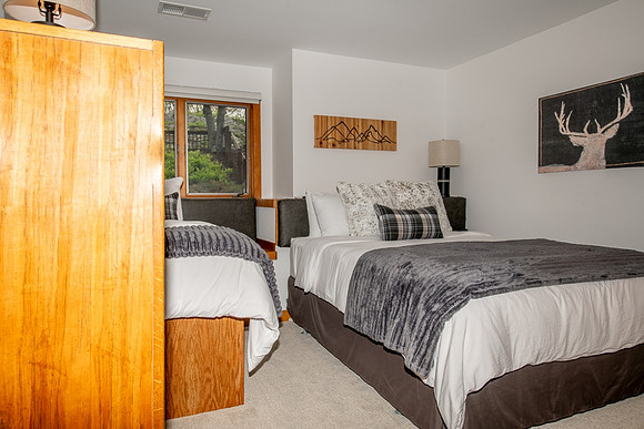 Bedroom 2 (2)