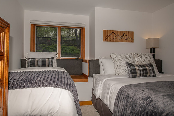 Bedroom 2 (4)