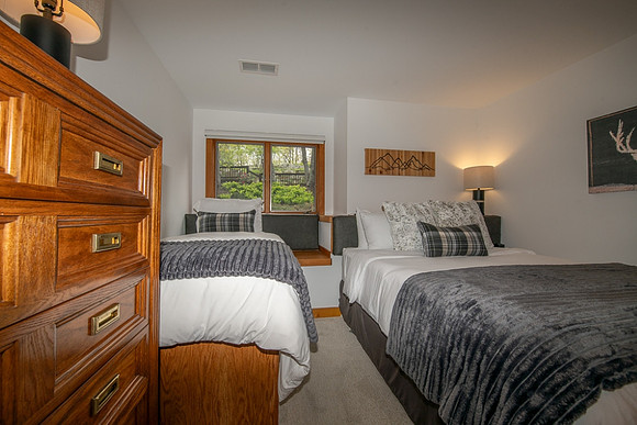 Bedroom 2 (6)