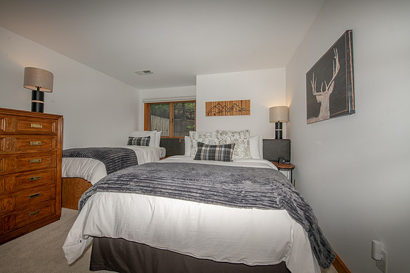 Bedroom 2 (7)