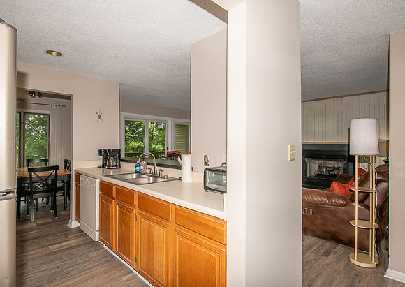 Kitchen (3)