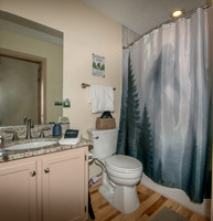 Bathroom 2 (1)