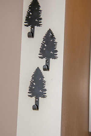 Details (5)