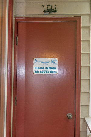 Front Entrance (4)