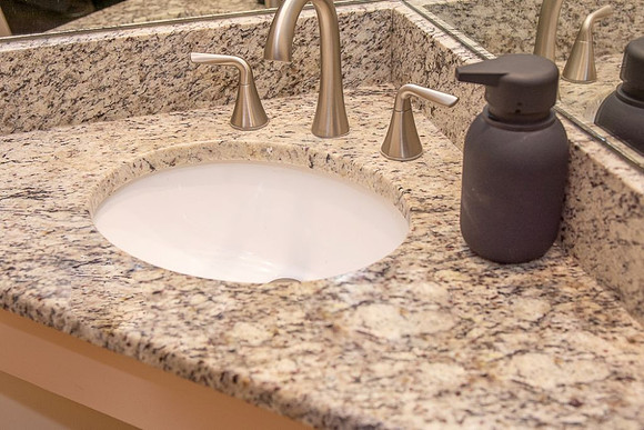 Powder Room (2)