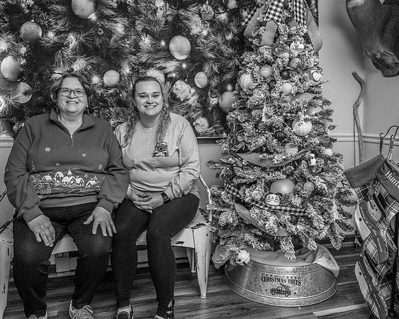 Mary Campbell Christmas Session (2)