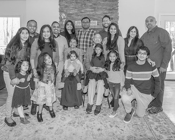Teena Thomas Family 11.25 (8)