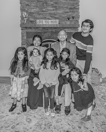 Teena Thomas Family 11.25 (2)