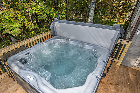 Hot Tub (4)