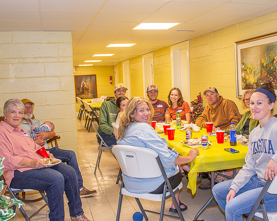 Buck Campbell Family Reunion + Cash, Angus, Mays, Maddox, Massie (54)