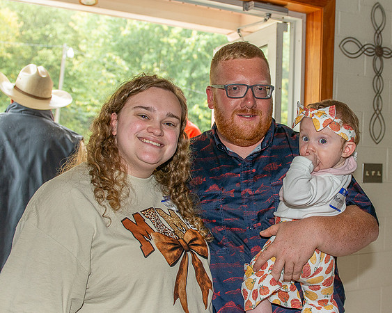 Buck Campbell Family Reunion + Cash, Angus, Mays, Maddox, Massie (45)