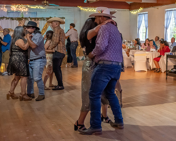 Dancing  (31)