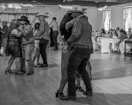 Dancing  (32)
