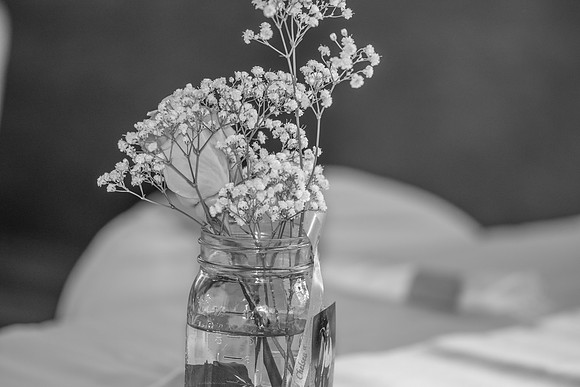 Details  (4)