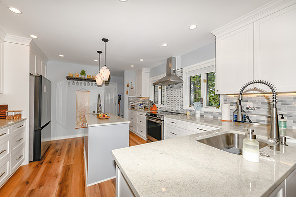 Kitchen  (1)