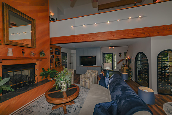 Living Room  (2)