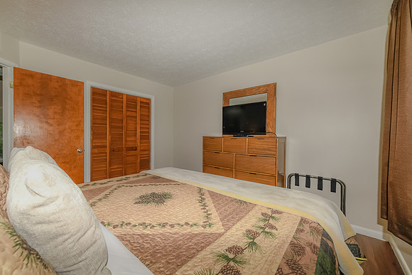 Bedroom 1  (4)