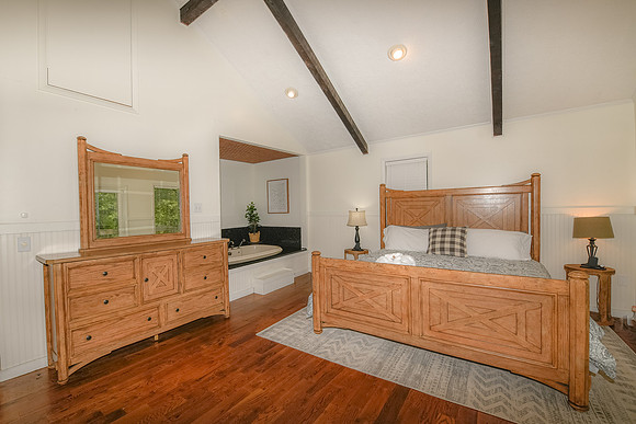 Bedroom 1  (2)