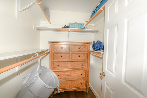 Walk in Closet