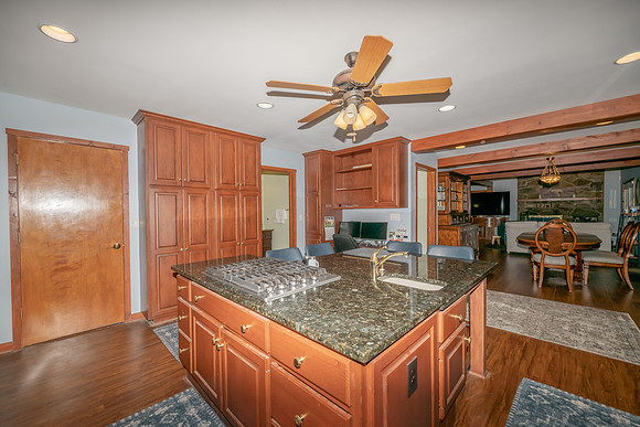 Kitchen  (11)