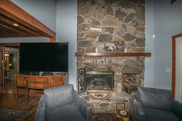 Living Room  (8)