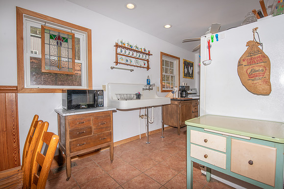 Kitchen  (4)