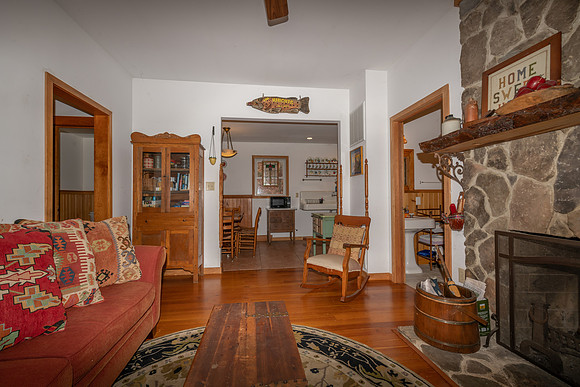 Living Room  (6)