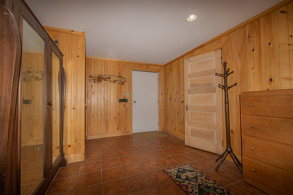 Hallway  (3)