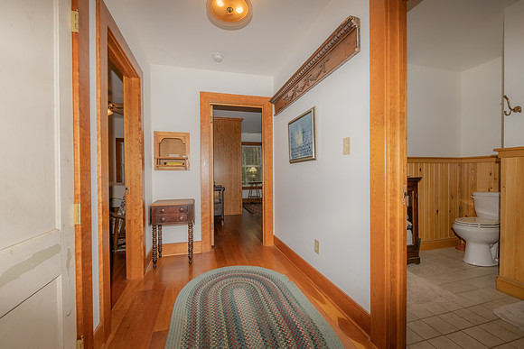 Hallway  (4)