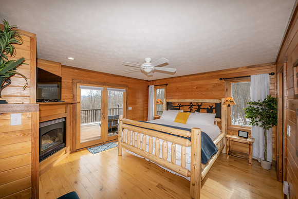 Bedroom 1 (1)