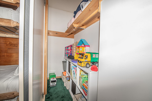 Bedroom 5  (3)