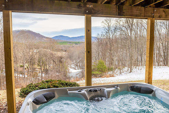 Hot Tub  (3)