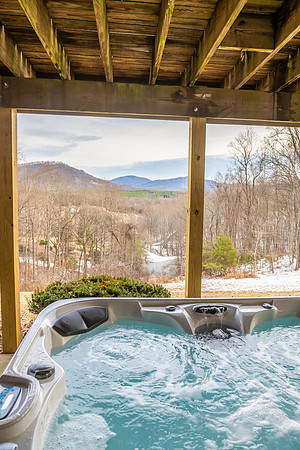 Hot Tub  (5)