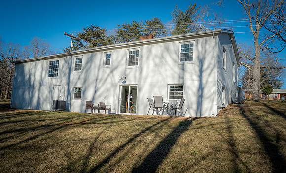 665 Tanbark Road