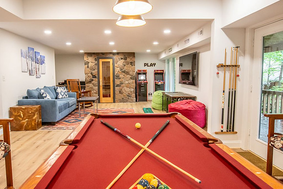 Game Room (9)